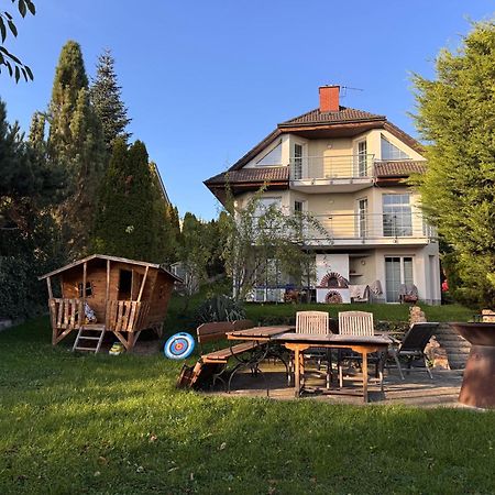 Diamondvilla, 4 Bedroom Apartment, Garden & Spa Prague Luaran gambar