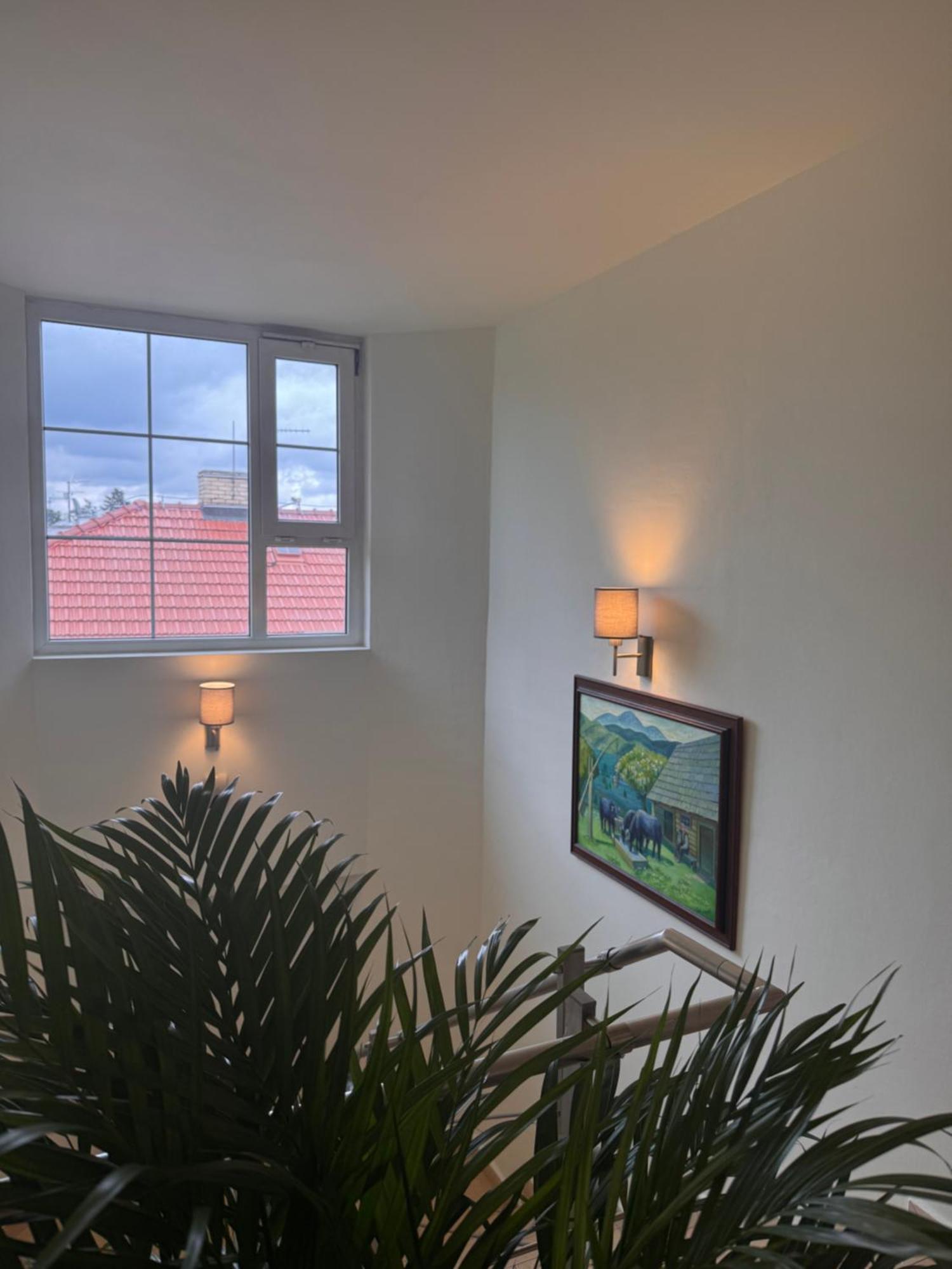 Diamondvilla, 4 Bedroom Apartment, Garden & Spa Prague Luaran gambar