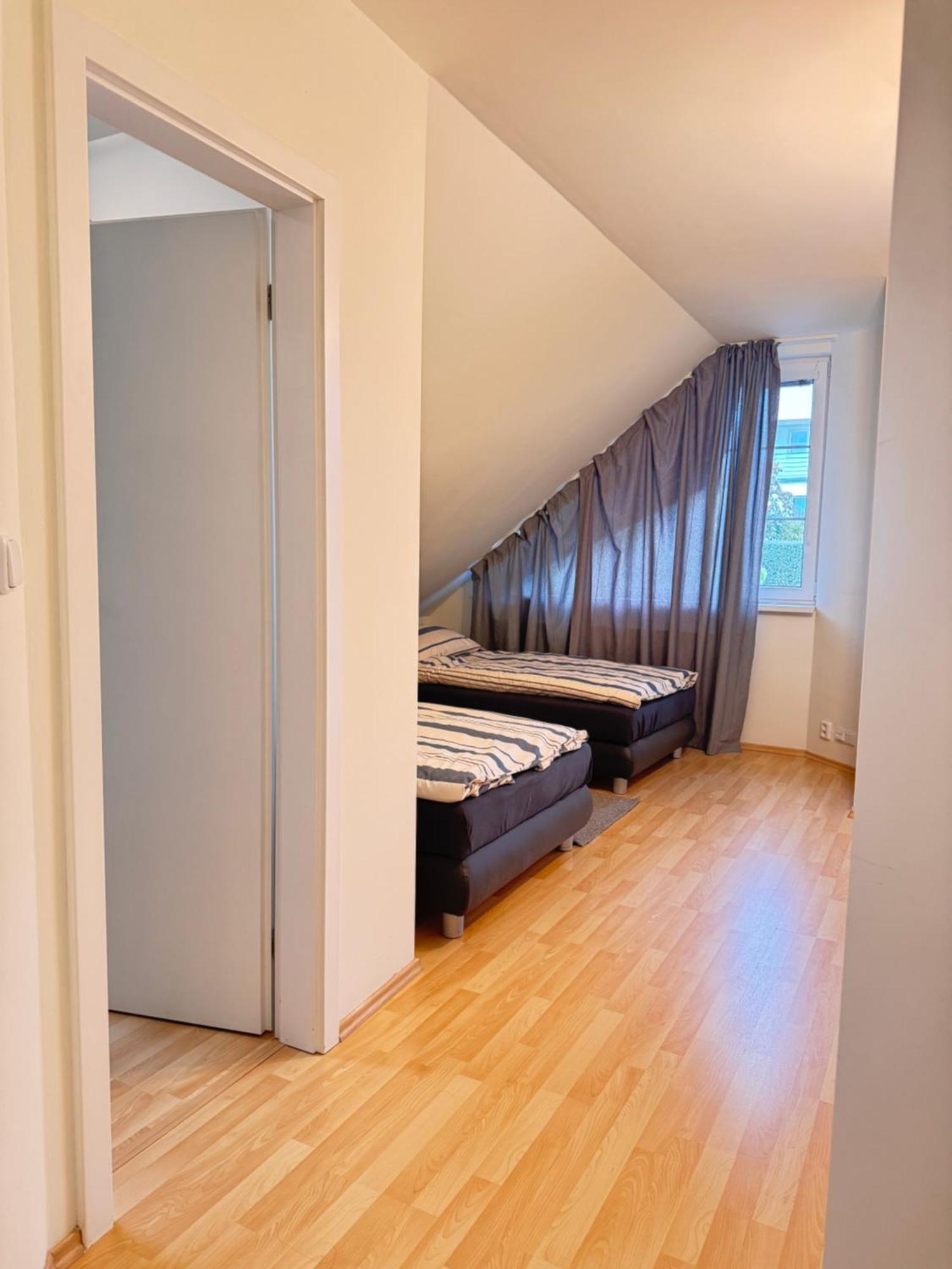 Diamondvilla, 4 Bedroom Apartment, Garden & Spa Prague Luaran gambar