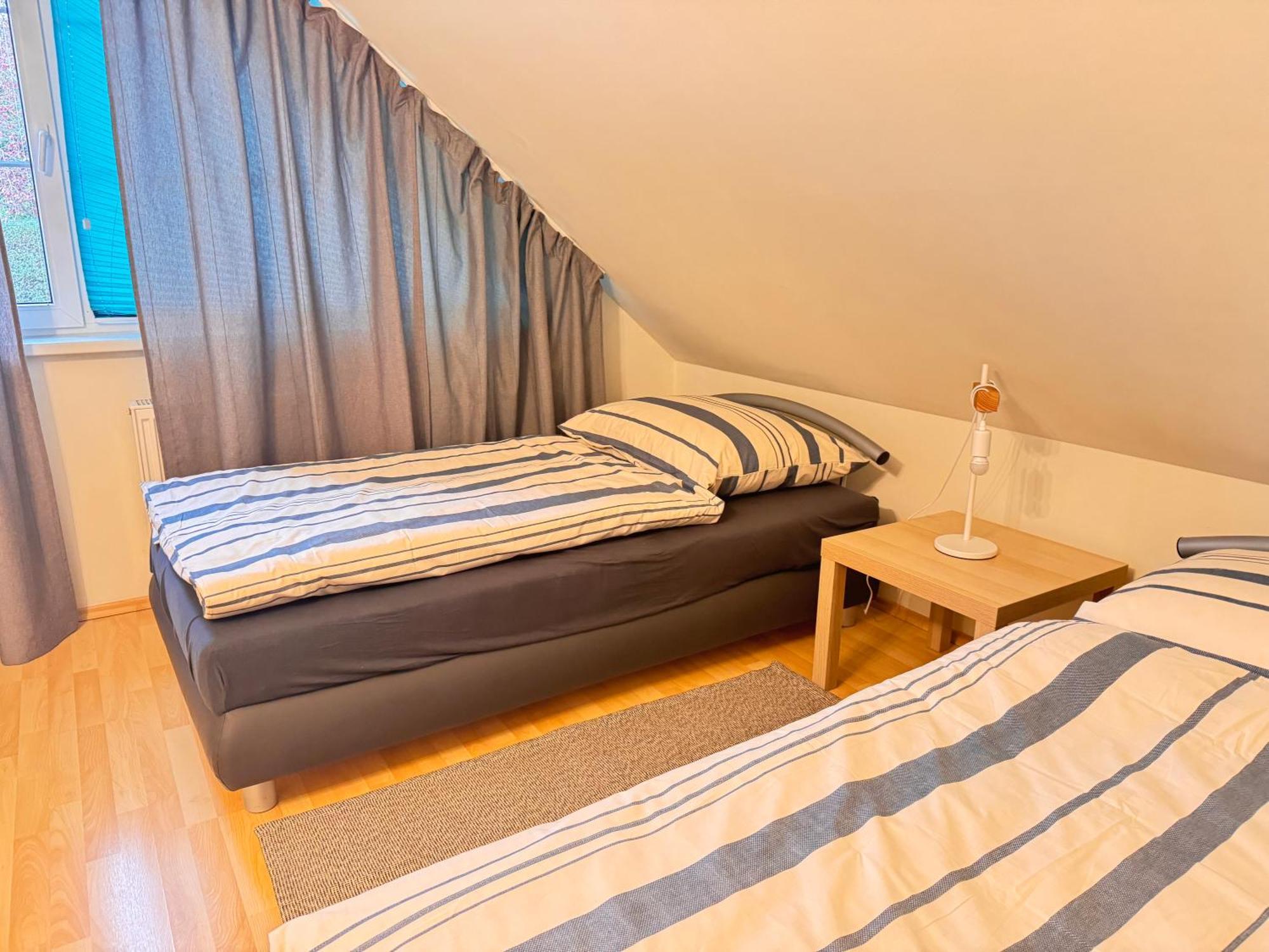 Diamondvilla, 4 Bedroom Apartment, Garden & Spa Prague Luaran gambar