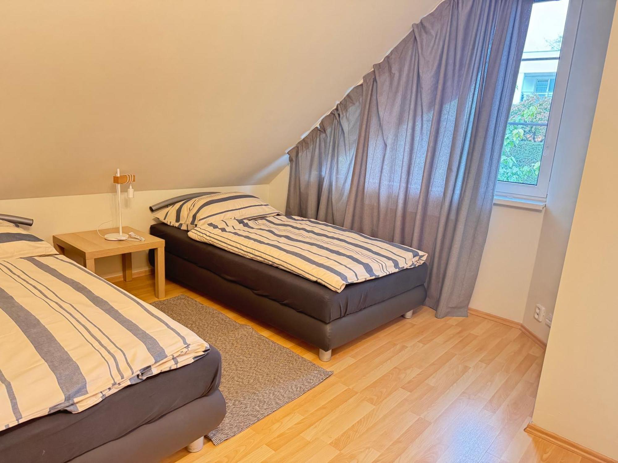 Diamondvilla, 4 Bedroom Apartment, Garden & Spa Prague Luaran gambar