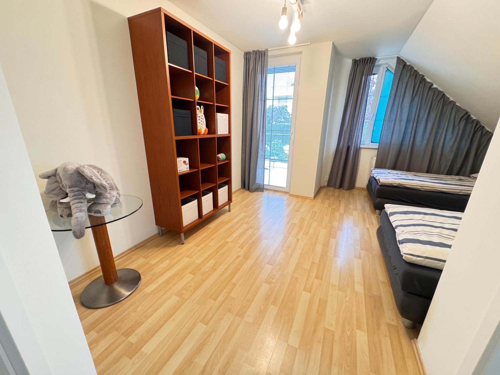 Diamondvilla, 4 Bedroom Apartment, Garden & Spa Prague Luaran gambar