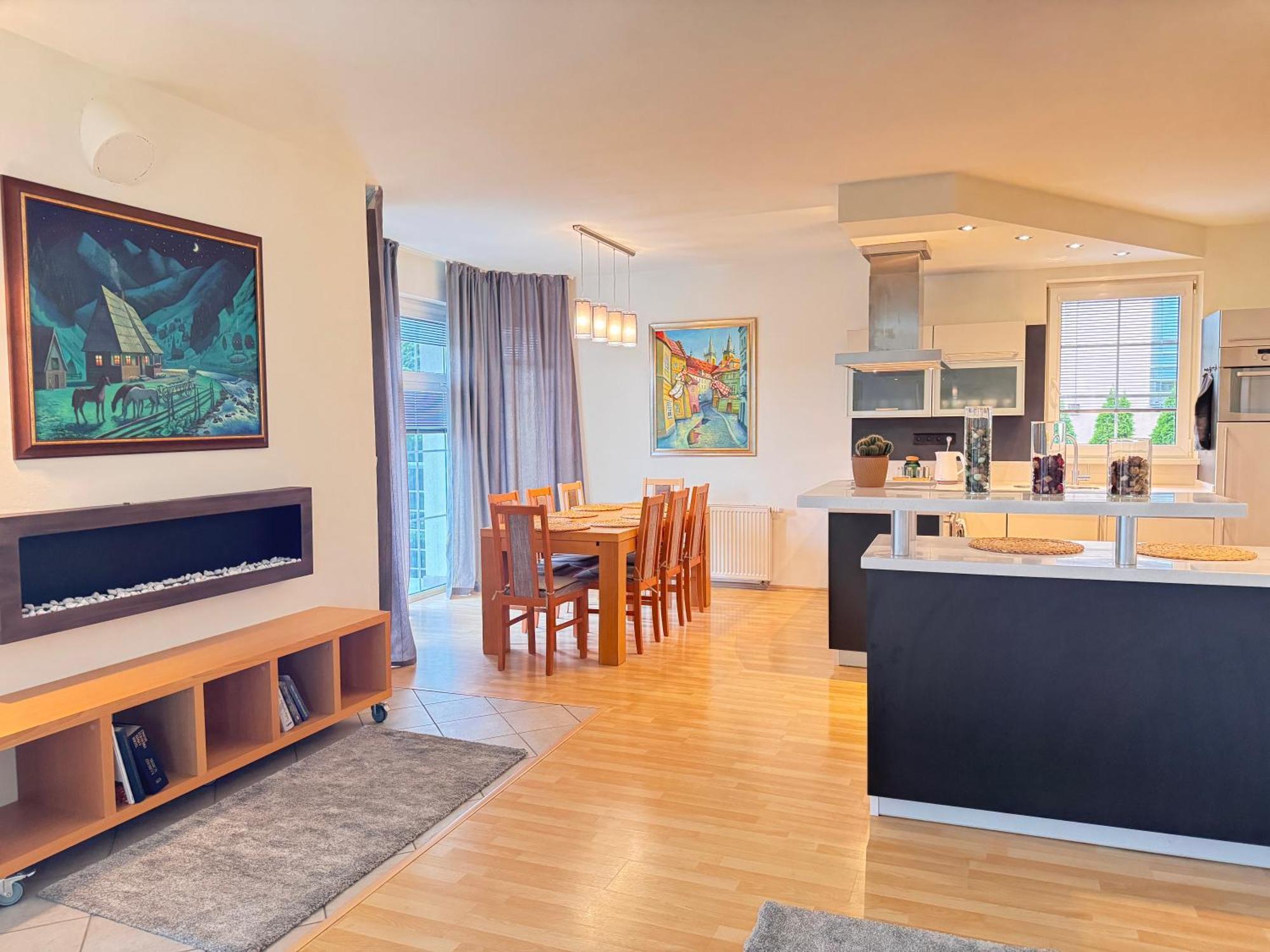 Diamondvilla, 4 Bedroom Apartment, Garden & Spa Prague Luaran gambar