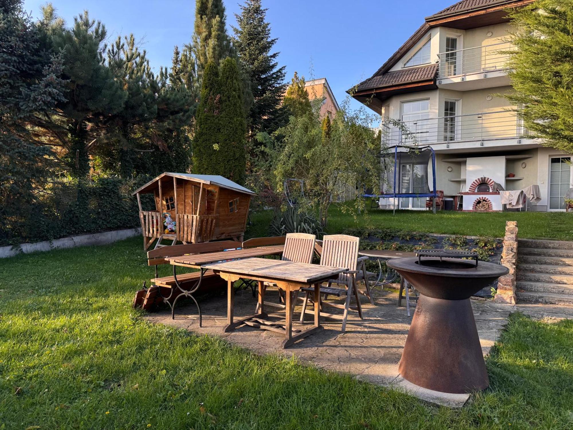 Diamondvilla, 4 Bedroom Apartment, Garden & Spa Prague Luaran gambar