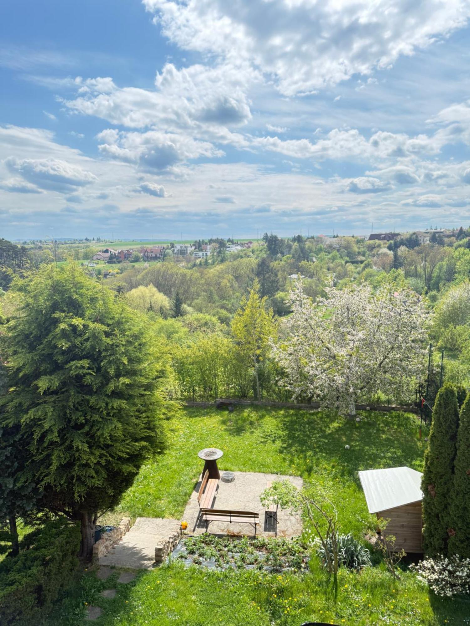 Diamondvilla, 4 Bedroom Apartment, Garden & Spa Prague Luaran gambar