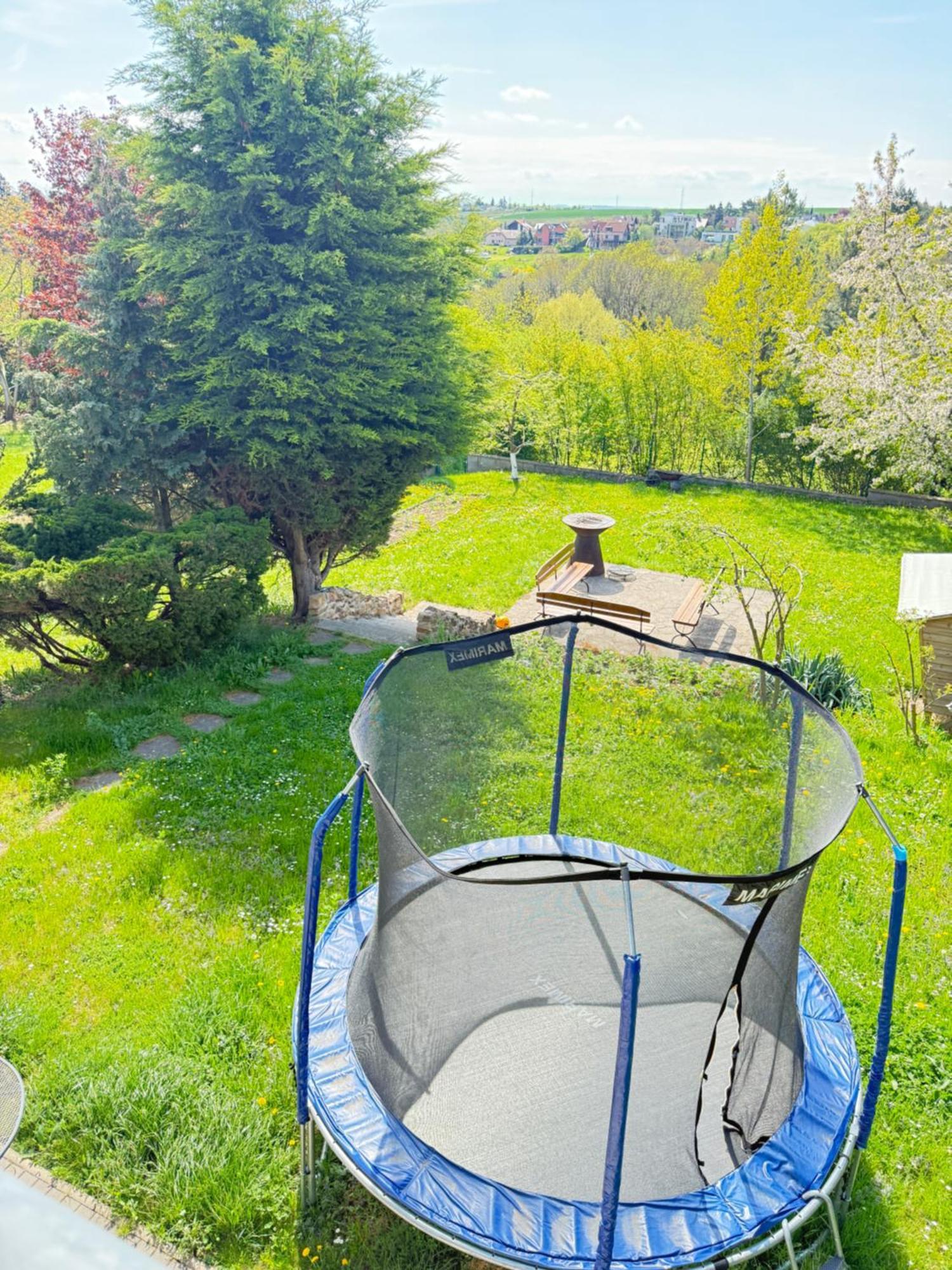 Diamondvilla, 4 Bedroom Apartment, Garden & Spa Prague Luaran gambar
