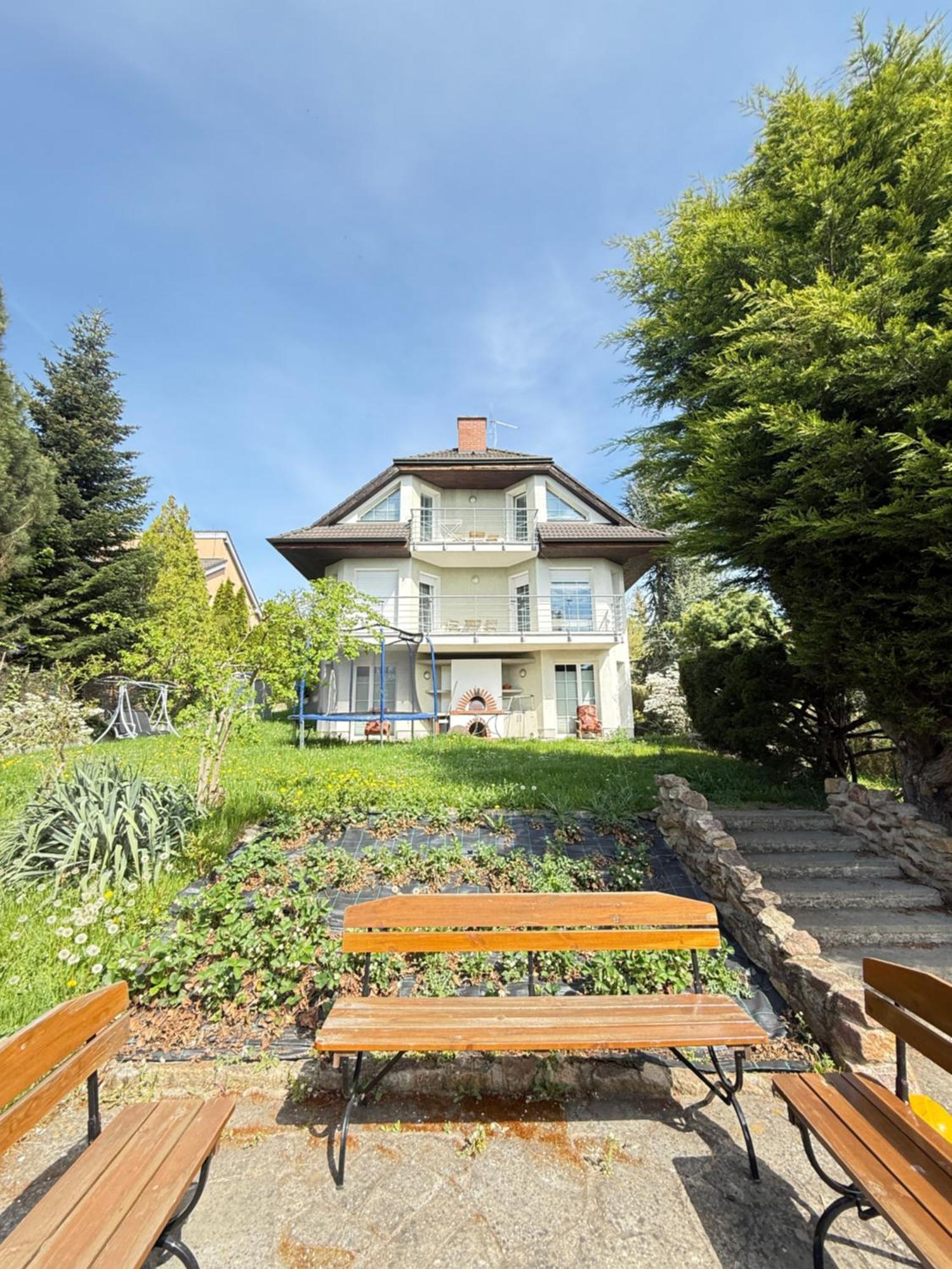 Diamondvilla, 4 Bedroom Apartment, Garden & Spa Prague Luaran gambar